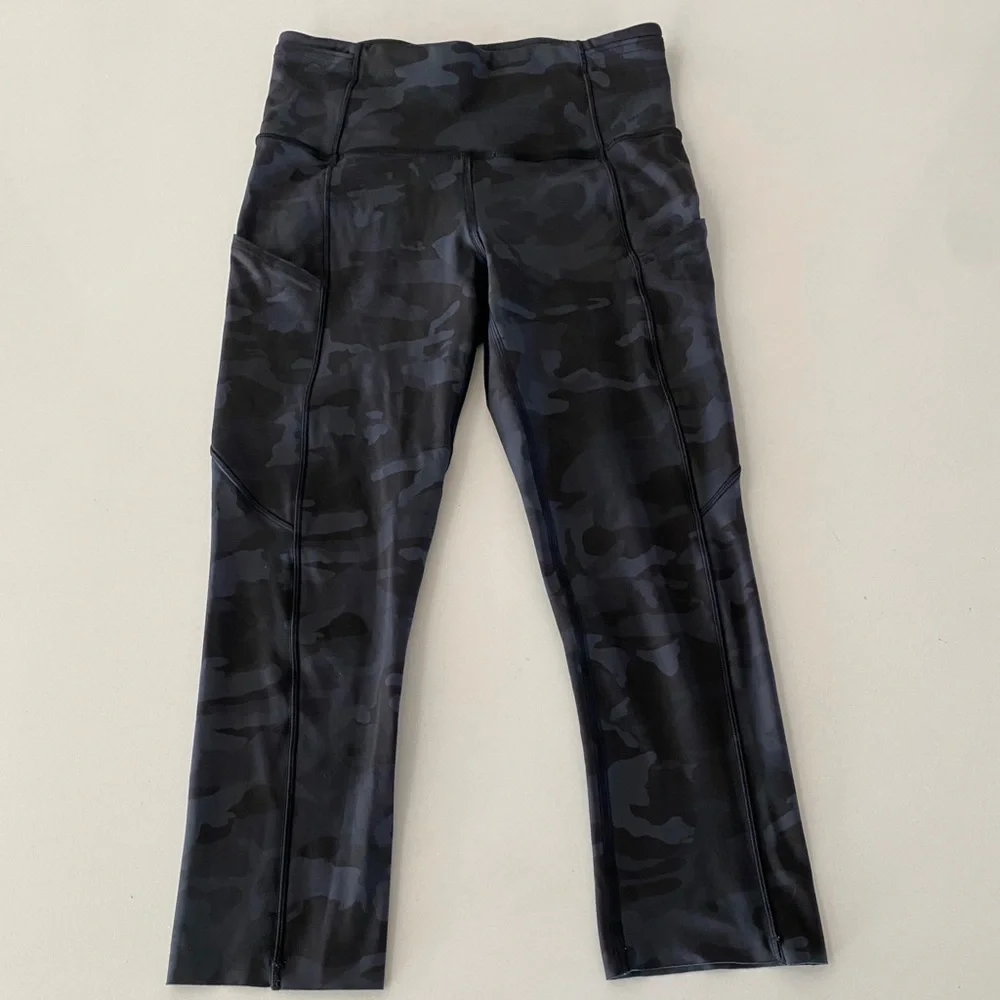 Lululemon Fast & Free Crop II 19” Camo 4